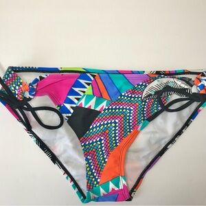 Island Soul Retro 80’s Print Bikini Bottoms Size S